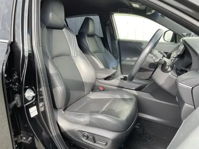 トヨタ ハリアー Z レザーパッケージ 福岡県 2021(令3)年 6.9万km プレシャスブラックパール ＪＢＬサウンド　純正１２．３インチＤＡナビ　全周囲カメラ　トヨタセーフティセンス　デジタルミラー　黒革シート　シートヒーター＆ベンチレーション　ステアリングヒーター　パワーバックドア　ＢＳＭ　ＥＴＣ