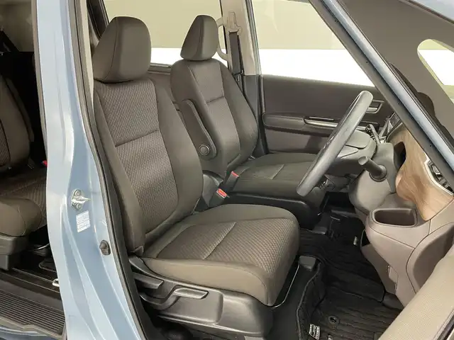 ホンダ フリード ハイブリット G ホンダセンシング 愛知県 2021(令3)年 3.6万km シーグラスブルーパール 純正９型ナビ　バックカメラ　両側パワスラ　禁煙　フルセグ　DVD　追従クルコン　ホンダセンシング　ETC　ドラレコ　シートヒーター　衝突軽減　車線逸脱　LEDオートライト　USB接続　コーナーセンサー　純正フロアマット　プッシュスタート　スマートキー