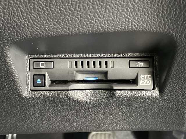 トヨタ プリウス Sツーリングセレクション 栃木県 2021(令3)年 0.6万km グレーメタリック 純正ナビ/(Bluetooth・USB)/全方位カメラ/バックカメラ/トヨタセーフティセンス/ ・プリクラッシュセーフティ/ ・レーンキープアシスト/ ・レーダークルーズコントロール/ ・オートハイビーム/前後コーナーセンサー/パーキングサポートブレーキ/ETC2.0/合皮シート/前席シートヒーター/ステアリングスイッチ/LEDヘッドライト/オートライト/フォグランプ/スマートキー/スペアキー1本