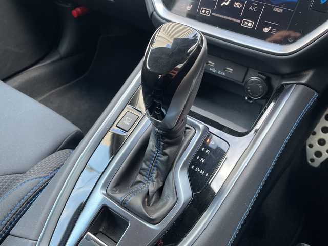 スバル レヴォーグ 1．8GT－H EX 広島県 2021(令3)年 5.4万km クリスタルホワイトP 禁煙車/アイサイトセーフティプラス/純正11インチディスプレイナビ/【Bluetooth/USB/AUX/フルセグTV/AppleCarplay】/全席シートヒーター/運転席・助手席パワーシート/メモリーシート/電動リアゲート/デジタルインナーミラー/ETC/ドライブレコーダー/アイサイト/・プリクラッシュブレーキアシスト/・レーンキープアシスト/・全車速追従機能付きクルーズコントロール/フロント・バック・サイドカメラ/電動パーキングブレーキ/コーナーセンサー/ステアリングスイッチ/革巻きステアリング/パドルシフト/オートライト/オートマチックハイビーム/LEDヘッドライト/フォグランプ/純正18インチアルミホイール/純正フロアマット/電動格納ウインカーミラー/スペアキー1本/プッシュスタート/スマートキー