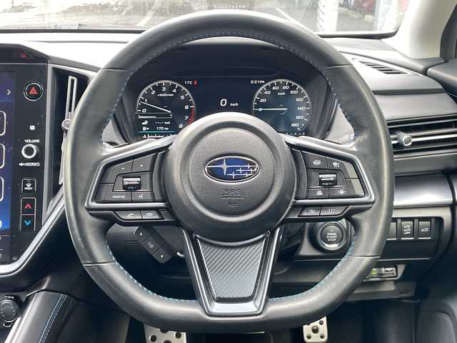 スバル レヴォーグ 1．8GT－H EX 広島県 2021(令3)年 5.4万km クリスタルホワイトP 禁煙車/アイサイトセーフティプラス/純正11インチディスプレイナビ/【Bluetooth/USB/AUX/フルセグTV/AppleCarplay】/全席シートヒーター/運転席・助手席パワーシート/メモリーシート/電動リアゲート/デジタルインナーミラー/ETC/ドライブレコーダー/アイサイト/・プリクラッシュブレーキアシスト/・レーンキープアシスト/・全車速追従機能付きクルーズコントロール/フロント・バック・サイドカメラ/電動パーキングブレーキ/コーナーセンサー/ステアリングスイッチ/革巻きステアリング/パドルシフト/オートライト/オートマチックハイビーム/LEDヘッドライト/フォグランプ/純正18インチアルミホイール/純正フロアマット/電動格納ウインカーミラー/スペアキー1本/プッシュスタート/スマートキー