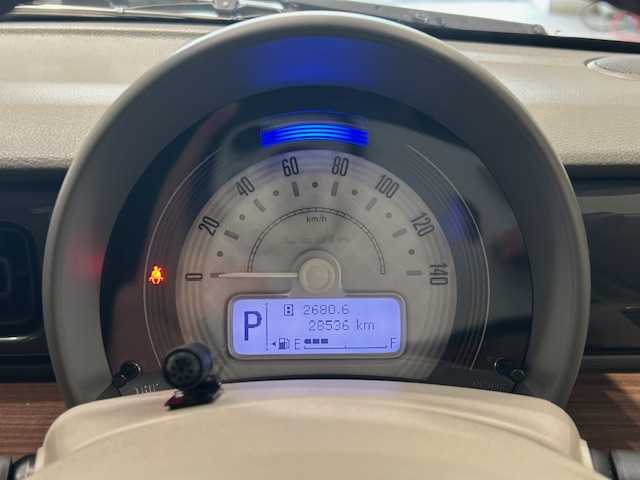 スズキ ラパン ＬＣ X 宮城県 2022(令4)年 2.9万km テラコッタピンクメタリック/アーバンブラウン 2トーン 車線逸脱警報装置/クリアランスソナー/横滑り防止装置/衝突軽減システム/KENWOODオーディオ/・Bluetooth/CD/USB/・ETC/アイドリングストップ/革巻きステアリング/・ステアリングスイッチ/シートヒーター（運転席/助手席）/プッシュスタート/・スマートキー/純正フロアマット/純正アルミホイール 14インチ/ドアバイザー