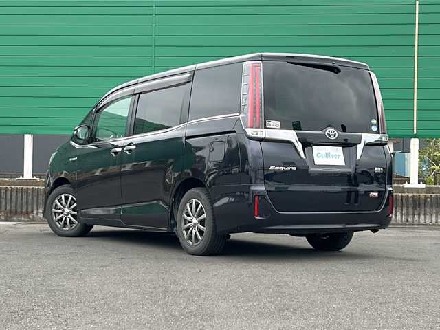 トヨタ エスクァイア ハイブリッド Gi 茨城県 2018(平30)年 5.7万km スパークリングブラックパールクリスタルシャイン 純正10インチナビゲーション/CD/DVD/Bluetooth/フルセグ/バックカメラ/クルーズコントロール/コーナーセンサー/レーンキープアシスト/衝突被害軽減システム/プッシュスタート/スマートキー/ビルトインETC2.0/ドライブレコーダー/前席シートヒーター/ステアリングヒーター/両側パワースライドドア/社外AW/純正AW付きサマータイヤ4本積込/取扱説明書