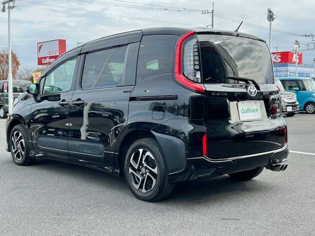 トヨタ シエンタ ハイブリッド Z 栃木県 2023(令5)年 3.6万km ブラック モデリスタエアロ/アクセサリーコンセント（OP）/ディスプレイオーディオプラス（OP）/4WD/コンフォートパッケージ（OP）/純正メモリナビ&フルセグTV&USB&BT/純正15インチAW（OP）/トヨタセーフティセンス/アダプティブクルーズコントロール/レーンディパーチャーアラート/ブラインドスポットモニター/プリクラッシュセーフティ/プロアクティブドライビングアシスト/リアクロストラフィックアラート/パーキングサポートブレーキ/オートマチックハイビーム/ロードサインアシスト/両側パワースライドドア/前席シートヒーター/ステアリングスイッチ/ステアリングヒーター/ウォークスルー/2列目サンシェード/全方位カメラ/ビルトインETC2.0/LEDヘッドライト/オートライト/電動格納ミラー/ウィンカーミラー/ドアミラーヒーター/純正フロアマット/純正ドアバイザー/プッシュスタート/スマートキー/スペアキー1本