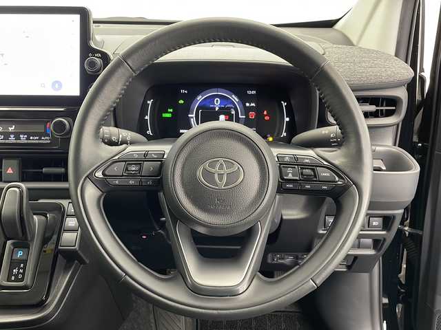 トヨタ シエンタ ハイブリッド Z 栃木県 2023(令5)年 3.6万km ブラック 4WD/純正メモリナビ&フルセグTV&USB&BT/トヨタセーフティセンス/アダプティブクルーズコントロール/レーンディパーチャーアラート/ブラインドスポットモニター/プリクラッシュセーフティ/プロアクティブドライビングアシスト/リアクロストラフィックアラート/パーキングサポートブレーキ/オートマチックハイビーム/ロードサインアシスト/両側パワースライドドア/前席シートヒーター/ステアリングスイッチ/ステアリングヒーター/ウォークスルー/2列目サンシェード/全方位カメラ/ビルトインETC2.0/LEDヘッドライト/オートライト/電動格納ミラー/ウィンカーミラー/ドアミラーヒーター/純正15インチAW装着/純正フロアマット/純正ドアバイザー/プッシュスタート/スマートキー/スペアキー1本