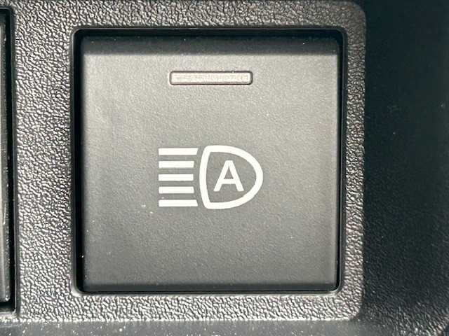 トヨタ シエンタ ハイブリッド Z 栃木県 2023(令5)年 3.6万km ブラック モデリスタエアロ/アクセサリーコンセント（OP）/ディスプレイオーディオプラス（OP）/4WD/コンフォートパッケージ（OP）/純正メモリナビ&フルセグTV&USB&BT/純正15インチAW（OP）/トヨタセーフティセンス/アダプティブクルーズコントロール/レーンディパーチャーアラート/ブラインドスポットモニター/プリクラッシュセーフティ/プロアクティブドライビングアシスト/リアクロストラフィックアラート/パーキングサポートブレーキ/オートマチックハイビーム/ロードサインアシスト/両側パワースライドドア/前席シートヒーター/ステアリングスイッチ/ステアリングヒーター/ウォークスルー/2列目サンシェード/全方位カメラ/ビルトインETC2.0/LEDヘッドライト/オートライト/電動格納ミラー/ウィンカーミラー/ドアミラーヒーター/純正フロアマット/純正ドアバイザー/プッシュスタート/スマートキー/スペアキー1本