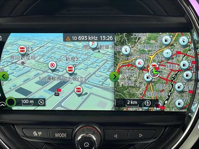 ＭＩＮＩ ミニ クロスオーバー クーパー S E オール4 新潟県 2018(平30)年 6万km メルティングシルバーM ４WD/衝突被害軽減ブレーキ/ターボ/PHEV/純正HDDナビ/　　AM/FM/BT/USB/AUX/バックモニター/アクティブクルーズコントロール/LEDオートライト/オートマチックハイビーム/前席シートヒーター/純正アルミホイール付/電動パーキングブレーキ/電動格納ミラー/フロアマット/ドアバイザー/スマートキー/充電コード付き