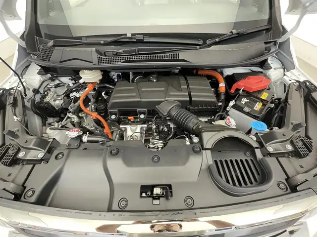 ホンダ ステップワゴン スパーダ eHEV 滋賀県 2025(令7)年 0.1万km未満 プラチナホワイトパール 登録済未使用車/純正11.4インチホンダコネクトナビ/【LXM-247VFLi】/（CD/DVD/フルセグ/Bluetooth/USB）/両側パワースライドドア/電動リアゲート/クリアランスソナー/シートヒーター/LEDヘッドライト/純正１６AW/ビルトインETC/ステアリングスイッチ/プッシュスタート/タイプC充電