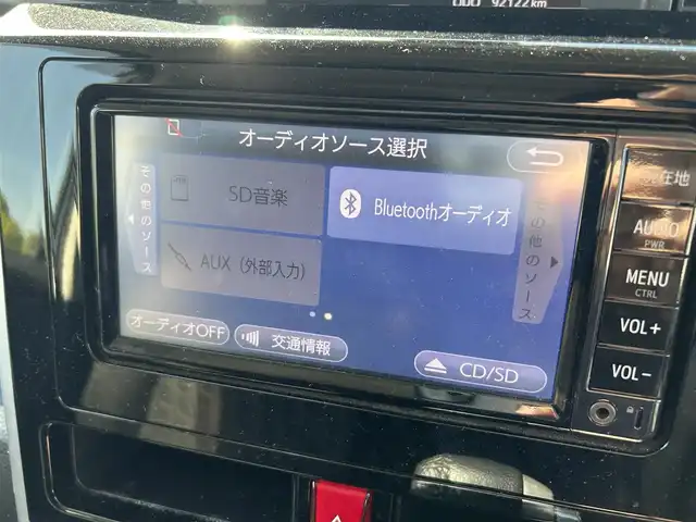 トヨタ タンク カスタムG S 長崎県 2018(平30)年 9.3万km パールホワイトⅢ (株)IDOMが運営する【じしゃロン長崎店】の自社ローン専用車両になりますこちらは現金またはオートローンご利用時の価格です。自社ローンご希望の方は別途その旨お申付け下さい/スマートキー　/プッシュスタート　/バックモニター　/ＬＥＤ　/オートフォグ　/ＣＤ　/Ｂｌｕｅｔｏｏｔｈ　/ＡＵＸ　/ワンセグ　/衝突軽減システム　/アイドリングストップ　/クルーズコントロール　/両側パワースライド