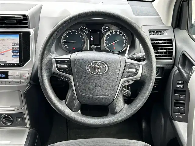 トヨタ ランドクルーザー プラド TX 岡山県 2022(令4)年 6.8万km アティチュードブラックマイカ ALPINE9インチナビ　X9NX/フルセグTV、CD、DVD、Bluetooth、AM、FM/バックカメラ/サンルーフ/前後ドライブレコーダー/DVR-C320R/LEDヘッドライト/プリクラッシュセーフティ/レーダークルーズコントール