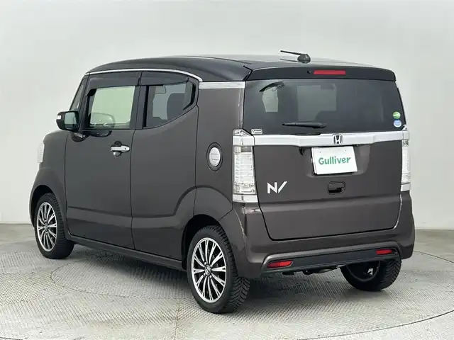 ホンダ Ｎ ＢＯＸ スラッシュ X ターボパッケージ 道央・札幌 2016(平28)年 3.2万km プレミアムディープモカパール ・４WD/・あんしんパッケージ/・サウンドマッピングシステム/・純正ナビ/　CD/DVD/SD/フルセグ/・バックカメラ/・置くだけ充電/・前後ドライブレコーダー/・衝突軽減ブレーキ/・前席シートヒーター/・ステアリングヒーター/・HIDヘッドライト/・フォグライト/・オートライト/・プッシュスタート/・スマートキー/・純正フロアマット/・ドアバイザー/・社外AW付スタッドレス積込（165/55/R15）