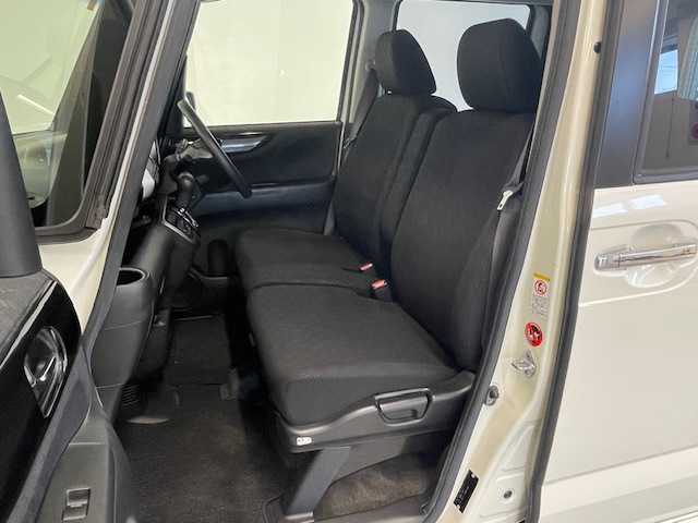 ホンダ Ｎ ＢＯＸ カスタム G SSパッケージ 静岡県 2014(平26)年 5万km プレミアムホワイトパール (株)IDOMが運営する【じしゃロン浜松店】の自社ローン専用車両になりますこちらは現金またはオートローンご利用時の価格です。自社ローンご希望の方は別途その旨お申付け下さい/純正ナビ（VXM-155VSi)/ (CD/DVD/BT/FM/AM)　/ワンセグTV/両側パワースライドドア/ETC/バックカメラ/CTBA/純正アルミホイール　/社外AW付冬タイヤ車載　/キセノンヘッドライト　/フォグランプ　/純正フロアマット