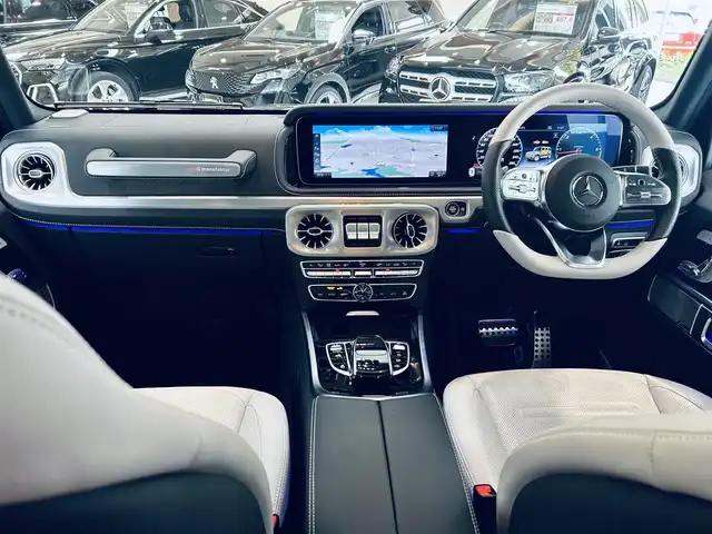 メルセデス・ベンツ ゲレンデヴァーゲン Ｇ４００ｄ AMGライン 大阪府 2022(令4)年 3.8万km オブシディアンブラック マヌファクトゥーアプログラム/ラグジュアリーP/ホワイトレザー/メモリ付きパワーシート/エアシートヒーター/純正ナビ/TV/360度カメラ/applecarplay/サンルーフ/ブルメスター/純正20インチAW/ブラインドスポット