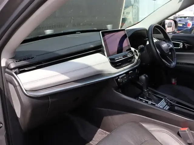 クライスラー・ジープ コンパス 長野県 2021(令3)年 6.2万km グレー 黒革シート　/ＵｃｏｎｎｅｃｔナビＴＶ　/３６０°　/ＣａｒＰｌａｙ　/ＡＬＰＩＮＥサウンド　/ＡＣＣ　/衝突軽減Ｂ　/ＬＫＡ　/ＢＳＭ　/ＰａｒｋＳｅｎｓｅ　/パワーシート／ヒーター／ステアヒーター　/パワーバックドア
