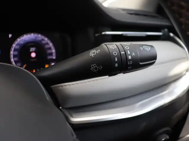 クライスラー・ジープ コンパス 長野県 2021(令3)年 6.2万km グレー 黒革シート　/ＵｃｏｎｎｅｃｔナビＴＶ　/３６０°　/ＣａｒＰｌａｙ　/ＡＬＰＩＮＥサウンド　/ＡＣＣ　/衝突軽減Ｂ　/ＬＫＡ　/ＢＳＭ　/ＰａｒｋＳｅｎｓｅ　/パワーシート／ヒーター／ステアヒーター　/パワーバックドア