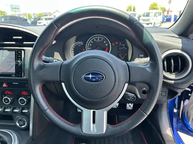 スバル ＢＲＺ S 群馬県 2016(平28)年 1万km WRブルーパール 6MT車/社外SDナビ/（CD/DVD/SD/Bluetooth/USB/iPod）/フルセグテレビ/バックカメラ/クルーズコントロール/プッシュスタート/純正トルセンLSD/オートライト/社外シフトノブ/純正17インチアルミホイール/ETC/HIDヘッドライト