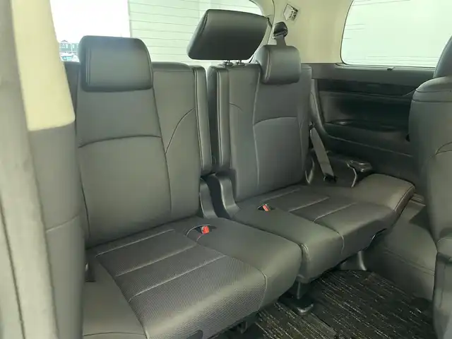 トヨタ アルファードハイブリット SR Cパッケージ 群馬県 2020(令2)年 5.2万km ホワイトパールクリスタルシャイン ツインムーンルーフ/デジタルインナーミラー/ブラインドスポットモニター/リヤクロストラフィックオートブレーキ/モデリスタエアロ/＝＝＝＝＝/純正9インチディスプレイオーディオ/・AM/FM/CD/DVD/Bluetooth/フルセグTV/・Miracast/AppleCarPlay/AndroidAuto/純正フリップダウンモニター/両側パワースライドドア/パワーバックドア/エグゼクティブパワーシート/・ロングスライド/・パワーリクライニング/パワーオットマン/トヨタセーフティセンス/・プリクラッシュセーフティシステム/・レーントレーシングアシスト/・レーダークルーズコントロール(全車速追従機能)/・アダプティブハイビームシステム/前席パワーシート/シートヒーター/シートベンチレーション/プッシュスタート/スマートキー