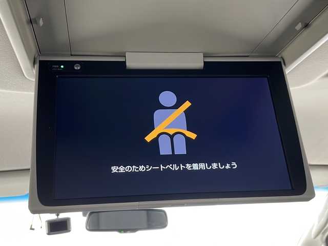 トヨタ アルファード S Cパッケージ 千葉県 2020(令2)年 3.9万km ホワイトパールクリスタルシャイン 純正フリップダウンモニター/ビルトインＥＴＣ/純正ナビ/Bluetooth CD DVD フルセグ/両側パワースライドドア/パワーシート/シートメモリー/エアシート/シートヒーター/バックカメラ/ステアリングヒーター/パワーバックドア/オットマン/１００Ｖ充電/レザーシート/前後ドライブレコーダー/純正フロアマット/純正アルミホイール/トヨタセーフティーセンス/プリクラッシュセーフティー/レーンディパーチャーアラート/クリアランスソナー/オートハイビーム/レーダークルーズコントロール/レーダー探知機/LEDヘッドライト/プッシュスタート/スマートキー/ウィンカーミラー/ステアリングスイッチ/フォグランプ