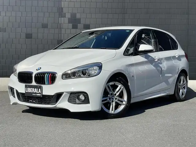 ＢＭＷ ２１８ｄ アクティブツアラー Mスポーツ 静岡県 2015(平27)年 3.7万km アルピンホワイトⅢ 純正HDDナビ/（CD/DVD/USB/bluetooth)/バックカメラ/LEDヘッドライト/リアセンサー/ドライブレコーダー（前方）/ミラー一体型ETC2.0 /プッシュスタート/リモコンキー/ウィンカーミラー/アイドリングストップ