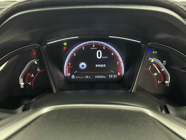 ホンダ シビック ハッチバック 秋田県 2020(令2)年 1.9万km ソニックグレーパール 純正ナビ(CD/DVD/BT/フルセグ)/[VXM-204VFi]/トップロードサンルーフ/運転席8Way/助手席4Wayパワーシート/Honda SENSING/・衝突軽減ブレーキ〈CMBS〉/・歩行者事故低減ステアリング/・路外逸脱抑制機能/・渋滞追従機能付ACC〈アダプティブ・クルーズ・コントロール)/・LKAS〈車線維持支援システム〉/・先行車発進お知らせ機能/・オートハイビーム/・標識認識機能/バックカメラ/運転席＆助手席シートヒーター/ETC2.0車載器/電子制御パーキングブレーキ/オートブレーキホールド機能/Hondaスマートキーシステム/パドルシフト/前後ドライブレコーダー/ヒーテッドドアミラー/純正18インチアルミホイール
