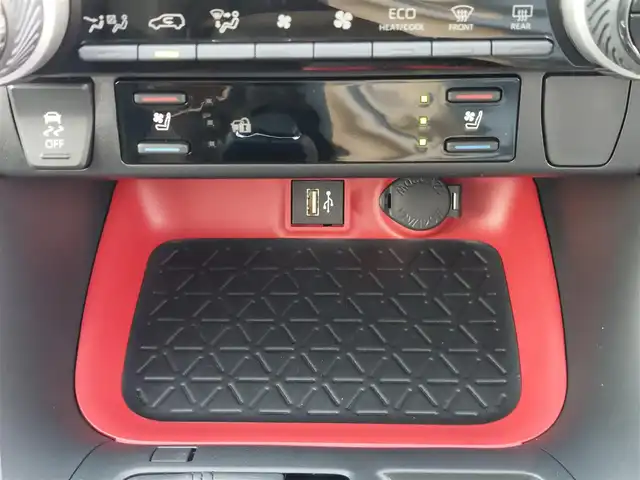 トヨタ ＲＡＶ４ HV アドベンチャー オフロードPKGⅡ 東京都 2025(令7)年 0.1千km アティチュードブラックマイカ 登録済未使用車/純正10.5インチディスプレイオーディオ/パノラミックビューモニター/ビルトインETC2.0/デジタルインナーミラー/シートヒーター/ベンチレーションシート/ステアリングヒーター/パワーバックドア/コーナーセンサー/Toyota　Safety　Sense/・プリクラッシュセーフティ/・レーントレーシングアシスト/・レーダークルーズコントロール/・オートマチックハイビーム/・ブラインドスポットモニター