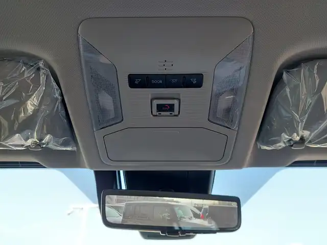 トヨタ ＲＡＶ４ HV アドベンチャー オフロードPKGⅡ 東京都 2025(令7)年 0.1千km アティチュードブラックマイカ 登録済未使用車/純正10.5インチディスプレイオーディオ/パノラミックビューモニター/ビルトインETC2.0/デジタルインナーミラー/シートヒーター/ベンチレーションシート/ステアリングヒーター/パワーバックドア/コーナーセンサー/Toyota　Safety　Sense/・プリクラッシュセーフティ/・レーントレーシングアシスト/・レーダークルーズコントロール/・オートマチックハイビーム/・ブラインドスポットモニター