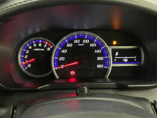 トヨタ ルーミー カスタムG 長崎県 2019(平31)年 4.4万km ファイアークォーツレッドM 純正7インチナビ/（フルセグ/CD/DVD/Bluetooth）/バックカメラ/トヨタセーフティセンス/・衝突被害軽減システム/・横滑り防止装置/・クルーズコントロール/・クリアランスソナー/両側パワースライドドア/純正14インチAW/オートライト/オートマチックハイビーム/LEDヘッドライト/LEDフォグランプ/シートヒーター/ドライブレコーダー/ETC/純正フロアマット/プッシュスタート/スマートキー