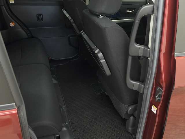 トヨタ ルーミー カスタムG 長崎県 2019(平31)年 4.4万km ファイアークォーツレッドM 純正7インチナビ/（フルセグ/CD/DVD/Bluetooth）/バックカメラ/トヨタセーフティセンス/・衝突被害軽減システム/・横滑り防止装置/・クルーズコントロール/・クリアランスソナー/両側パワースライドドア/純正14インチAW/オートライト/オートマチックハイビーム/LEDヘッドライト/LEDフォグランプ/シートヒーター/ドライブレコーダー/ETC/純正フロアマット/プッシュスタート/スマートキー