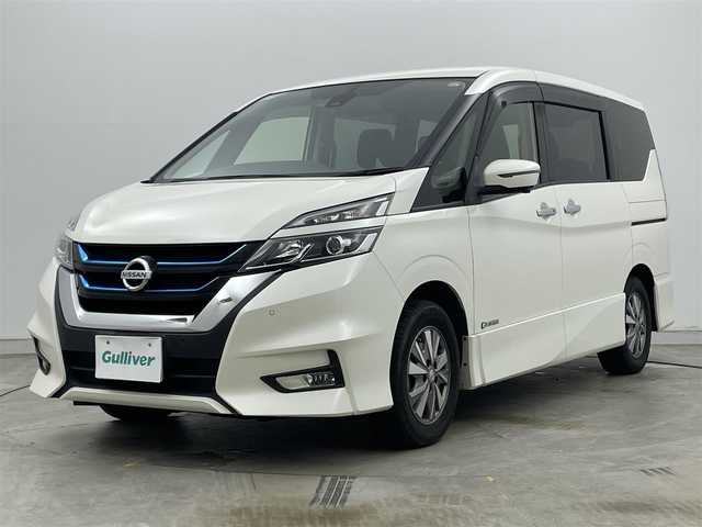 日産 セレナ e－パワー ハイウェイスター V 岡山県 2018(平30)年 8.2万km ブリリアントホワイトパール 純正9インチナビ/型番:MM517D-L/（CD/DVD/TV/BT/USB)/フリップダウンモニター/全方位カメラ/プロパイロット/パーキングアシスト/両側パワースライドドア/シートヒーター/デジタルインナミラー/オートライト/ステアリングリモコン/ETC/純正フロアマット/純正ドアバイザー
