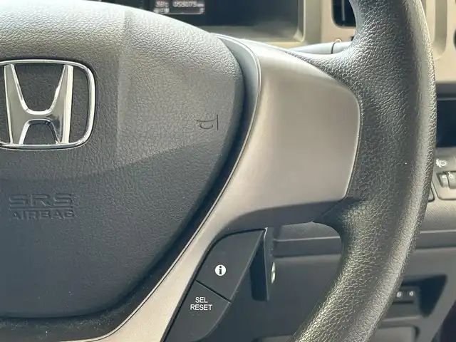 ホンダ ステップワゴン G Eセレクション 沖縄県 2013(平25)年 5.3万km ワイン (株)IDOMが運営する【じしゃロンコザ店】の自社ローン専用車両になりますこちらは現金またはオートローンご利用時の価格です。自社ローンご希望の方は別途その旨お申付け下さい/純正ナビ　/ＴＶ　/バックカメラ　/ＥＴＣ　/両側パワースライドドア　/アイドリングストップ　/スマートキー　/純正フロアマット　/ドライブレコーダー