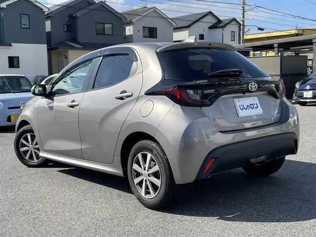 トヨタ ヤリス X 愛知県 2020(令2)年 7.2万km アバンギャルドブロンズメタリック (株)IDOMが運営する【じしゃロン名古屋鳴海店】の自社ローン専用車両になりますこちらは現金またはオートローンご利用時の価格です。自社ローンご希望の方は別途その旨お申付け下さい/キーレス/ディスプレイオーディオ/バックカメラ/ETC/社外14AW