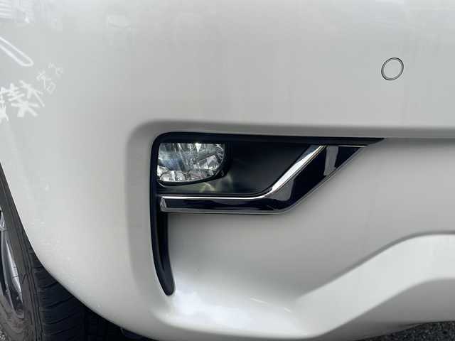 トヨタ ランドクルーザー プラド TX Lパッケージ 広島県 2020(令2)年 2.7万km ホワイトパールクリスタルシャイン /登録時走行距離/　　　　　　　26421キロ/ワンオーナー/4WD/純正ナビ/バックカメラ/地デジ/黒革シート/エアシート/PCS/スペアキー×１/ビルトインETC/新車時整備手帳/　　【保証書】/取扱説明書/