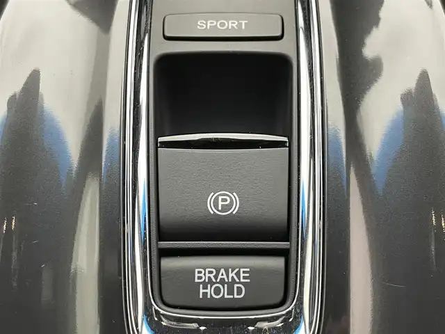 ホンダ ヴェゼル ハイブリッド RS ホンダセンシング 愛知県 2020(令2)年 7.3万km クリスタルブラックパール 純正8インチナビ/ホンダセンシング/HDMI/パドルシフト/レーダークルーズコントロール/シートヒーター/バックカメラ/フルセグTV/DVD/ETC/ドライブレコーダー/純正アルミホイール/LEDオートライト/フォグランプ/純正フロアマット/コーナーセンサー/衝突被害軽減ブレーキ/禁煙車