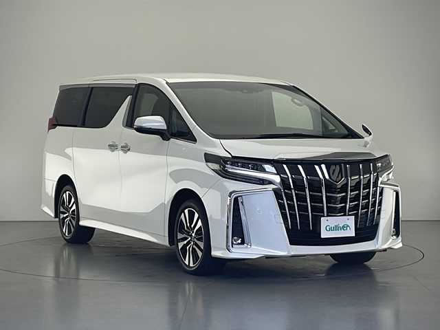 トヨタ アルファード S Cパッケージ 長野県 2021(令3)年 2.7万km ホワイトパールクリスタルシャイン 4WD/純正ディスプレイオーディオ（ナビ機能なし）/Bluetooth／USB/バックカメラ/ETC/前後ドラレコ/デジタルインナーミラー/両側パワスラ/横滑り防止装置/衝突軽減被害システム/パーキングサポートブレーキ/ブラインドスポットモニター/ロードサインアシスト/レーントレーシングアシスト/純正18インチAW装着/社外フロアマット/シートヒータ（前席）/エアシート（前席）/パワーシート（前席／2列目）/シートメモリ（前席）/ステアリングヒーター/ステアリングスイッチ/前後コーナーセンサー/電動リアゲート/三眼ヘッドライト/LEDヘッドライト/スマートキー