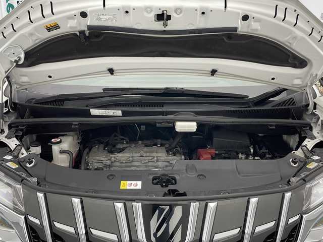 トヨタ アルファード S Cパッケージ 長野県 2021(令3)年 2.7万km ホワイトパールクリスタルシャイン 4WD/純正ディスプレイオーディオ（ナビ機能なし）/Bluetooth／USB/バックカメラ/ETC/前後ドラレコ/デジタルインナーミラー/両側パワスラ/横滑り防止装置/衝突軽減被害システム/パーキングサポートブレーキ/ブラインドスポットモニター/ロードサインアシスト/レーントレーシングアシスト/純正18インチAW装着/社外フロアマット/シートヒータ（前席）/エアシート（前席）/パワーシート（前席／2列目）/シートメモリ（前席）/ステアリングヒーター/ステアリングスイッチ/前後コーナーセンサー/電動リアゲート/三眼ヘッドライト/LEDヘッドライト/スマートキー