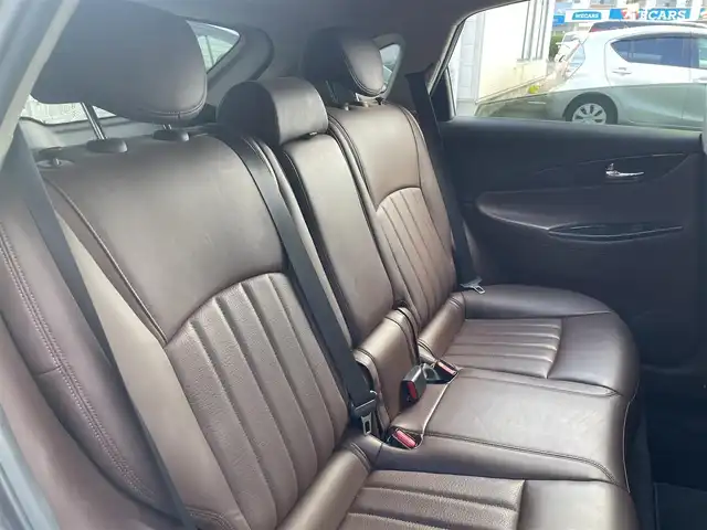 日産 スカイライン クロスオーバー 370GT FOUR Type P 宮城県 2013(平25)年 7.4万km ダークメタルグレー ４WD/純正ナビ/BOSEサウンドシステム/アランドビューモニター/インテリジェントクルーズコントロール/アクティブAFS/高輝度LEDリアコンビネーションランプ/VDC（ビークルダイナミクスコントロール）/車線逸脱警報機能/オートマチックハイビーム/Bluetooth/CD/DVD/パワーシート/シートメモリー/革巻きステアリング/ドライブレコーダー/ビルトインETC
