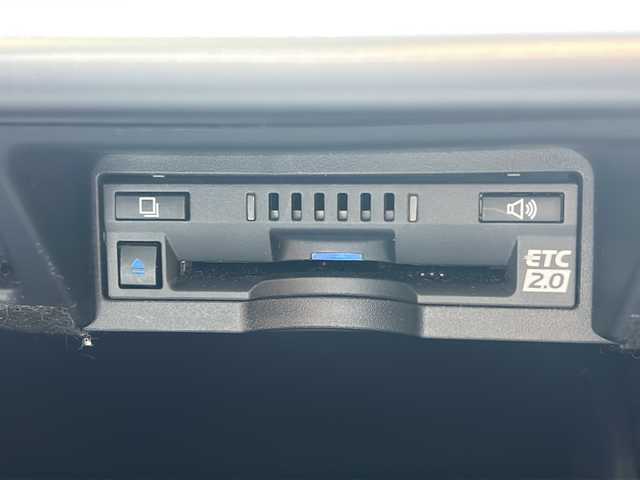 トヨタ クラウン ハイブリッド RS アドバンス Four 広島県 2021(令3)年 4.9万km ブラック 禁煙車/後期型/4WD/純正12型ナビ/バックカメラ/フルセグTV/CD/DVD/USB/トヨタセーフティセンス/レーダークルーズコントロール/レーンキープアシスト/オートハイビーム/BSM/ヘッドアップディスプレイ/合皮シート/前席シートヒーター/前席ベンチレーション/前席パワーシート/ハンドルヒーター/パドルシフト/電動パーキングアシスト/ビルトインETC2.0/社外前後ドライブレコーダー/純正フロアマット/オートライト/LEDヘッドライト/フォグランプ