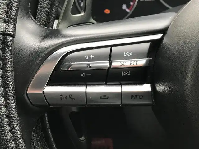 マツダ マツダ３ファストバック 20S バーガンディセレクション 富山県 2019(令1)年 8.8万km ジェットブラックマイカ BOSEサウンド/純正ナビ/フルセグTV/Bluetooth/全周囲カメラ/ドライブレコーダー/衝突被害軽減ブレーキ/コーナーセンサー/レーンキープアシスト/ブラインドスポットモニター/レーダークルーズコントロール/レザーシート/パワーシート/プッシュスタート/スマートキー/ETC