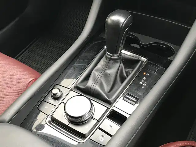 マツダ マツダ３ファストバック 20S バーガンディセレクション 富山県 2019(令1)年 8.8万km ジェットブラックマイカ BOSEサウンド/純正ナビ/フルセグTV/Bluetooth/全周囲カメラ/ドライブレコーダー/衝突被害軽減ブレーキ/コーナーセンサー/レーンキープアシスト/ブラインドスポットモニター/レーダークルーズコントロール/レザーシート/パワーシート/プッシュスタート/スマートキー/ETC