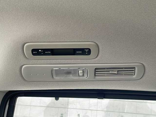 日産 セレナ ハイウェイS S HV Aセーフ 長野県 2014(平26)年 7.2万km ブリリアントシルバー ・純正8インチSDナビゲーション/CD DVD フルセグTV Bluetooth/・全方位カメラ/・ETC/・レーンキープアシスト/・コーナーセンサー/・クルーズコントロール/・両側パワースライドドア/・アイドリングストップ/・横滑り防止装置/・純正16インチアルミホイール/・HIDヘッドライト/・オートライト/・フォグライト/・ウィンカーミラー/・電動格納ミラー/・フロアマット/・スマートキー/・エンジンプッシュスタート