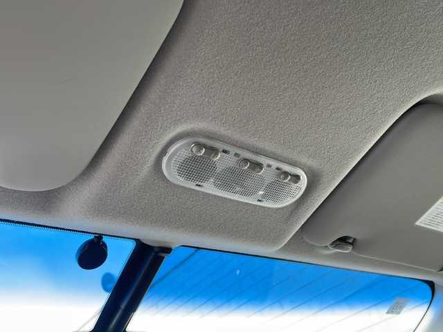 日産 セレナ ハイウェイS S HV Aセーフ 長野県 2014(平26)年 7.2万km ブリリアントシルバー ・純正8インチSDナビゲーション/CD DVD フルセグTV Bluetooth/・全方位カメラ/・ETC/・レーンキープアシスト/・コーナーセンサー/・クルーズコントロール/・両側パワースライドドア/・アイドリングストップ/・横滑り防止装置/・純正16インチアルミホイール/・HIDヘッドライト/・オートライト/・フォグライト/・ウィンカーミラー/・電動格納ミラー/・フロアマット/・スマートキー/・エンジンプッシュスタート