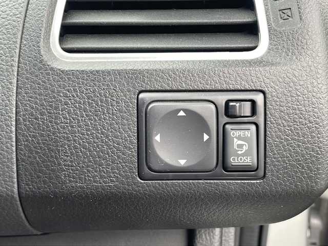 日産 セレナ ハイウェイS S HV Aセーフ 長野県 2014(平26)年 7.2万km ブリリアントシルバー ・純正8インチSDナビゲーション/CD DVD フルセグTV Bluetooth/・全方位カメラ/・ETC/・レーンキープアシスト/・コーナーセンサー/・クルーズコントロール/・両側パワースライドドア/・アイドリングストップ/・横滑り防止装置/・純正16インチアルミホイール/・HIDヘッドライト/・オートライト/・フォグライト/・ウィンカーミラー/・電動格納ミラー/・フロアマット/・スマートキー/・エンジンプッシュスタート