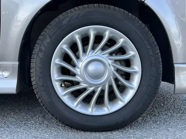 トヨタ ｂＢ Z Xバージョン 茨城県 2005(平17)年 0.9万km グレーM 純正ナビ/フロントフォグランプ/電動格納ミラー/純正アルミホイール/プライバシーガラス/革巻きステアリングホイール/取扱説明書