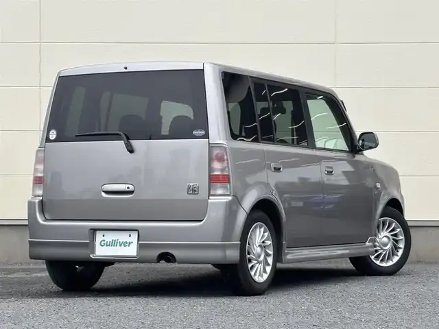 トヨタ ｂＢ Z Xバージョン 茨城県 2005(平17)年 0.9万km グレーM 純正ナビ/フロントフォグランプ/電動格納ミラー/純正アルミホイール/プライバシーガラス/革巻きステアリングホイール/取扱説明書