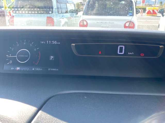 日産 セレナ ハイウェイスター Vセレクション 兵庫県 2017(平29)年 8.2万km マルーンレッド 2トーン 純正ナビ（AM/FM/BT/DVD/AUX)/・フルセグTV/衝突軽減ブレーキ/パーキングアシスト/アイドリングストップ/両側パワースライドドア/横滑り防止/クルーズコントロール/純正マット/フリップダウンモニター/ドライブレコーダー/ビルトインETC/ECOモード