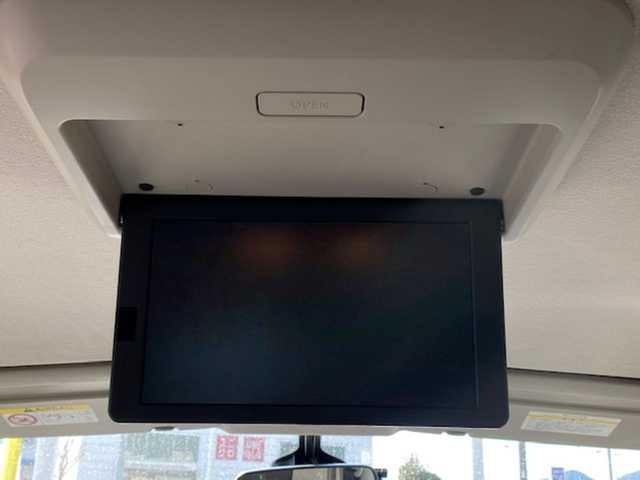 日産 セレナ ハイウェイスター Vセレクション 兵庫県 2017(平29)年 8.2万km マルーンレッド 2トーン 純正ナビ（AM/FM/BT/DVD/AUX)/・フルセグTV/衝突軽減ブレーキ/パーキングアシスト/アイドリングストップ/両側パワースライドドア/横滑り防止/クルーズコントロール/純正マット/フリップダウンモニター/ドライブレコーダー/ビルトインETC/ECOモード