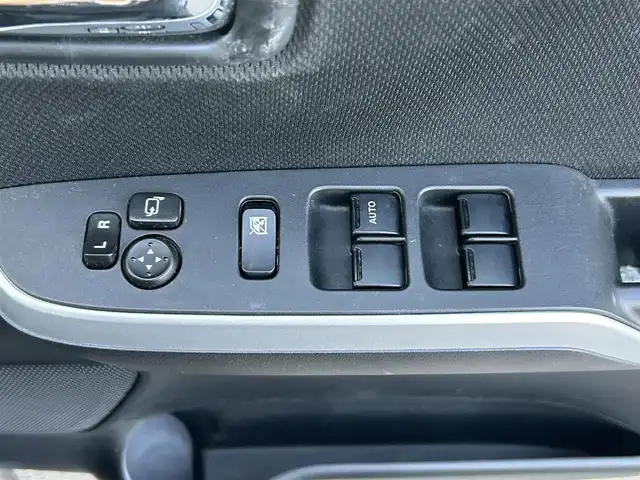 スズキ ソリオ バンディット HV SV 栃木県 2019(平31)年 6.5万km スーパーブラックパール スズキセーフティサポート/社外9インチフローティングナビ/フルセグTV/DVD/CD/Bluetooth/ETC/前席シートヒーター/片側パワースライドドア/パドルシフト/クルーズコントロール/スマートキー×2/プッシュEgスタート/ステアリングリモコン/LEDオートライト/LEDフォグランプ/純正15インチAW/横滑り防止装置/取説