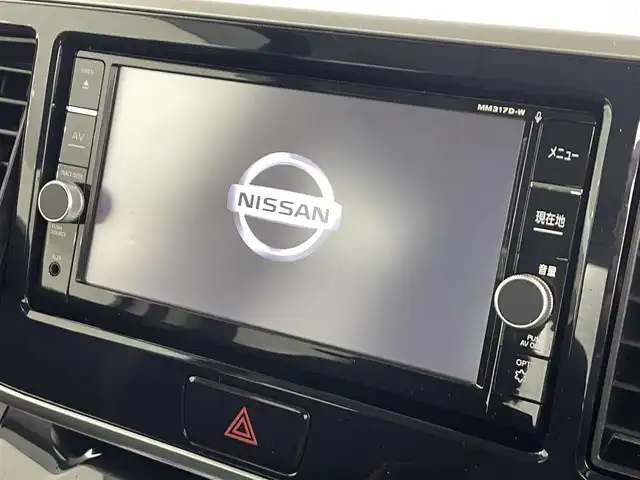 日産 デイズ ルークス ハイウェイスター Gターボ 福島県 2017(平29)年 5.3万km ホワイトパール エマージェンシーブレーキ/レーンキープ/オートハイビーム/クルーズコントロール/アラウンドビューモニター/両側パワースライドドア/純正ナビ/・フルセグTV/・BT.CD/DVD.AM/FM/ETC/ドライブレコーダー（前後）/革巻きステアリング/プッシュスタート/LEDヘッドライト/LEDフォグ/アイドリングストップ/純正AW/ドアバイザー