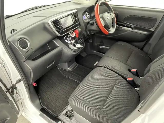 日産 デイズ ルークス ハイウェイスター Gターボ 福島県 2017(平29)年 5.3万km ホワイトパール エマージェンシーブレーキ/レーンキープ/オートハイビーム/クルーズコントロール/アラウンドビューモニター/両側パワースライドドア/純正ナビ/・フルセグTV/・BT.CD/DVD.AM/FM/ETC/ドライブレコーダー（前後）/革巻きステアリング/プッシュスタート/LEDヘッドライト/LEDフォグ/アイドリングストップ/純正AW/ドアバイザー