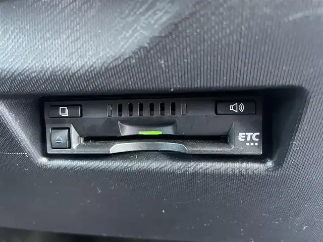 トヨタ アクア S スタイルブラック 栃木県 2017(平29)年 5.4万km ダークブルーマイカ トヨタセーフティセンスC/・プリクラッシュセフティシステム/・レーンディパーチャーアラート/・オートマチックハイビーム/純正メモリナビ/フルセグTV/DVD/Bluetooth/HDMI/MSV/バックカメラ/ETC/前後ドライブレコーダー/スマートキー/プッシュEgスタート/LEDヘッドライト/オートライト/純正フロアマット/純正ラゲッジトレイ/スペアキー/取説